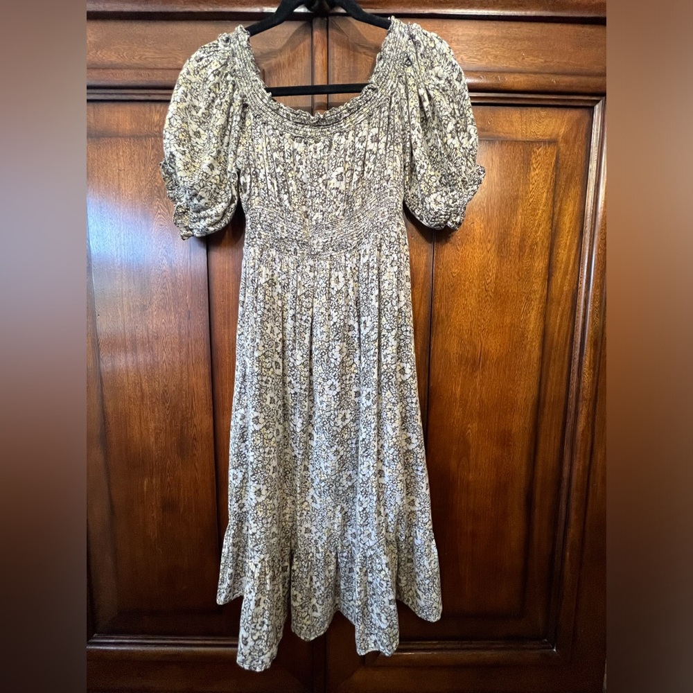Free People floral midi puff sleeved dress NWOT